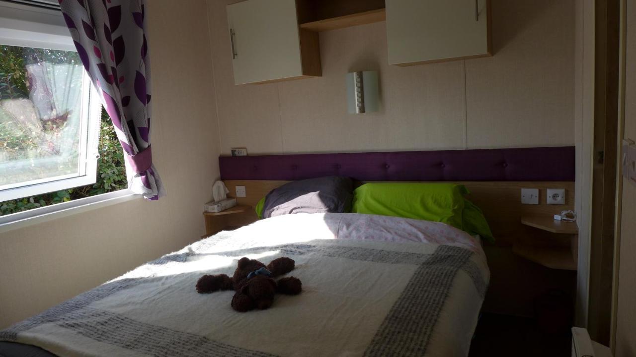 Estang Camping Les Lacs De Courtes酒店 外观 照片
